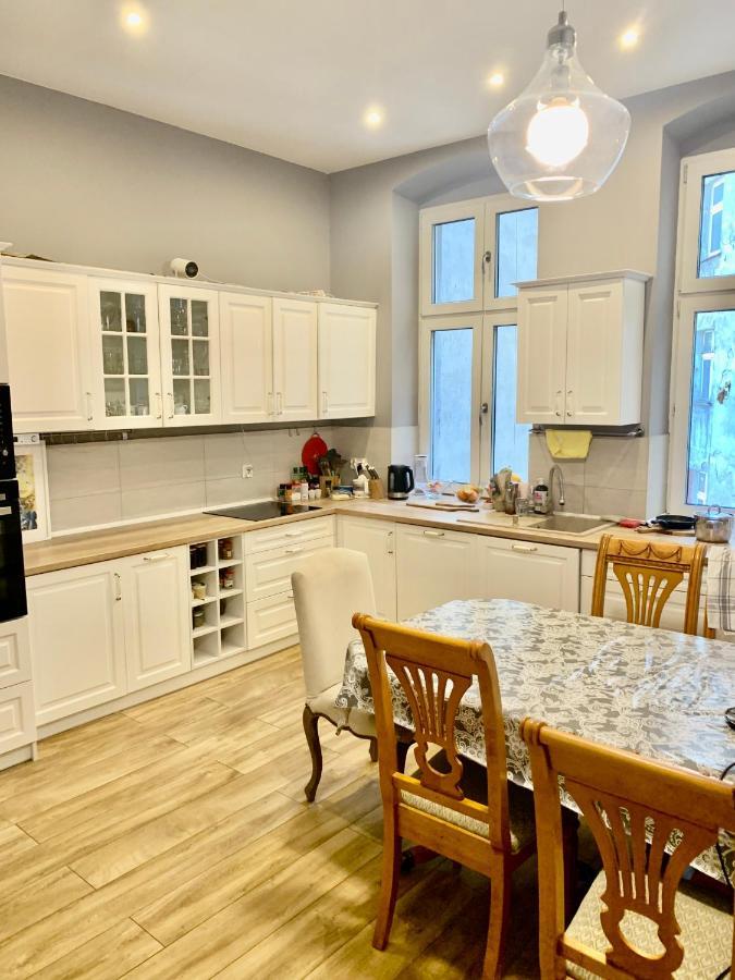 1 Bedroom Lux Apartment Center Vincent Вроцлав Екстериор снимка