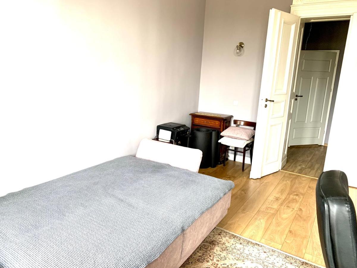 1 Bedroom Lux Apartment Center Vincent Вроцлав Екстериор снимка